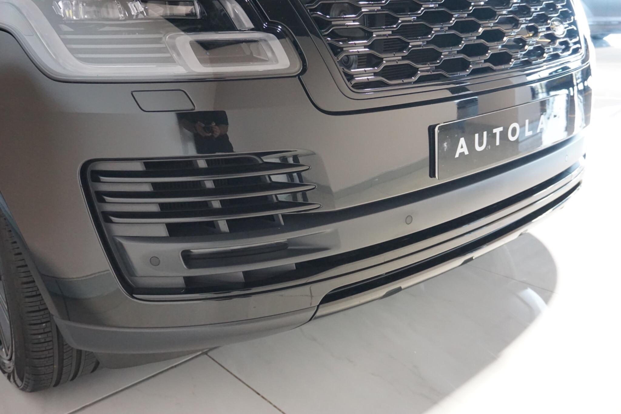 Land Rover Range Rover 2.0 P400e 13.1kWh Westminster Black SUV 5dr Petrol Plug-in Hybrid Auto 4WD Euro 6 (s/s) (404 ps)